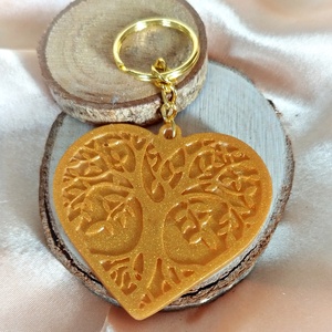 Szív alakú kulcstartó női fa diszítéssel - táska & tok - kulcstartó & táskadísz - kulcstartó - Meska.hu