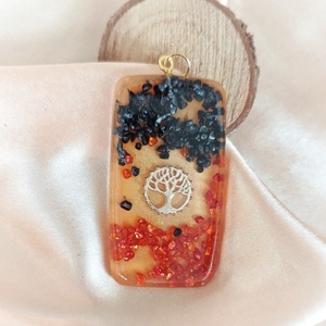 Női medál zúzott üveggel és életfával - táska & tok - kulcstartó & táskadísz - kulcstartó - Meska.hu