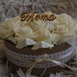 Mama Köszönöm virágbox - esküvő - emlék & ajándék - szülőköszöntő ajándék - Meska.hu