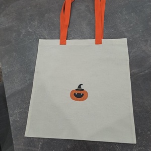 Hímzett vászontáska - táska & tok - bevásárlás & shopper táska - shopper, textiltáska, szatyor - Meska.hu