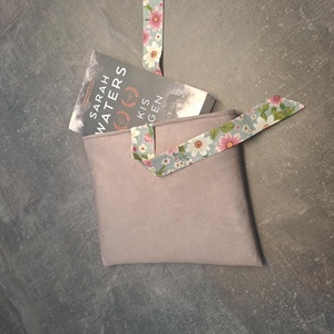 Megkötős könyvkabát, Könyv & Zene, Könyvtok, Varrás, MESKA