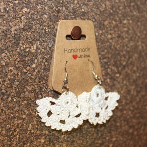 Fehér horgolt fülbevaló - ékszer - fülbevaló - lógó fülbevaló - Meska.hu Fehér horgolt fülbevaló - ékszer - fülbevaló - lógó fülbevaló - Meska.hu