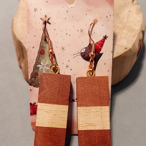 Mahagóni, csíkos mintájú fa kézműves fülbevaló - ékszer - fülbevaló - lógó fülbevaló - Meska.hu