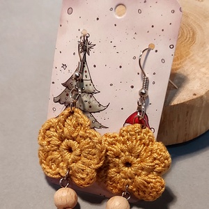  Horgolt karácsonyi fülbevaló - ékszer - fülbevaló - lógó fülbevaló - Meska.hu