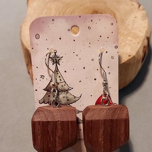 Fekete dió kézműves karácsonyi fülbevaló, Ékszer, Fülbevaló, Lógó fülbevaló, Famegmunkálás, Ékszerkészítés, MESKA