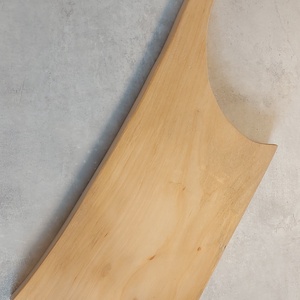 Egyedi formájú szilfa vágódeszka, alátét - otthon & életmód - konyhafelszerelés, tálalás - sütés, főzés - vágódeszka - Meska.hu