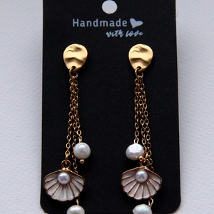 Elegáns kagylós fülbevaló arany színű akasztóval - ékszer - fülbevaló - lógó fülbevaló - Meska.hu