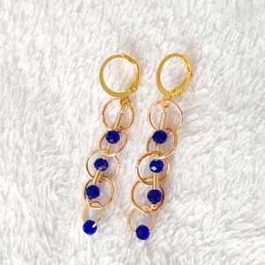 arany fülbevaló - elegáns, kék gyöngyökkel, Ékszer, Fülbevaló, Lógó fülbevaló, Ékszerkészítés, Gyöngyfűzés, gyöngyhímzés, MESKA