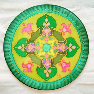 Mandala a szívcsakra színeivel - Meska.hu