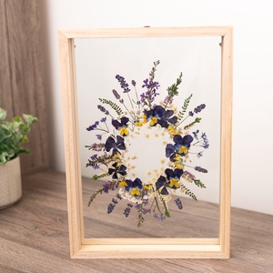 Vegyes virágkoszorú natúr fa keretben 21 x 38 x 4.4 cm - otthon & életmód - dekoráció - kép & falikép - képkeret - Meska.hu