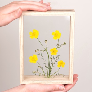 Sárga boglárka virágok fa keretben 14 x 19 cm - otthon & életmód - dekoráció - kép & falikép - üvegkép - Meska.hu