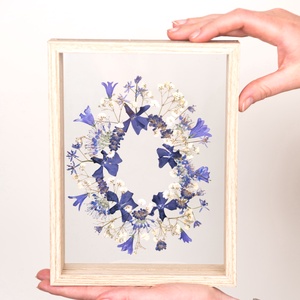 Kék fehér koszorú fa keretben 16 x 22 cm - otthon & életmód - dekoráció - kép & falikép - üvegkép - Meska.hu