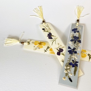 1# Préselt virágos laminált könyvjelző 3 db-os csomagban 20 cm x 4 cm  - otthon & életmód - dekoráció - kép & falikép - üvegkép - Meska.hu