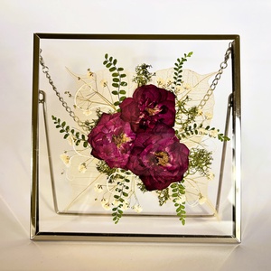 Préselt bíborszín rózsák ezüstös keretben 16 x 16 cm - otthon & életmód - dekoráció - kép & falikép - képkeret - Meska.hu