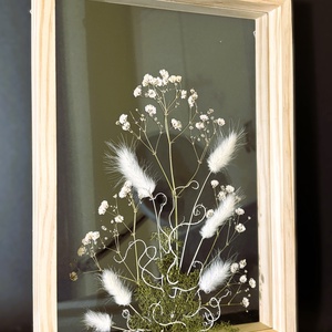 Fátyolvirágok zöld mohával natúr fa keretben 21 x 38 x 4.4 cm - otthon & életmód - dekoráció - kép & falikép - képkeret - Meska.hu