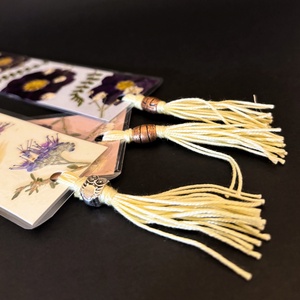 3# Préselt virágos laminált könyvjelző 3 db-os csomagban 20 cm x 4 cm  - otthon & életmód - dekoráció - kép & falikép - üvegkép - Meska.hu