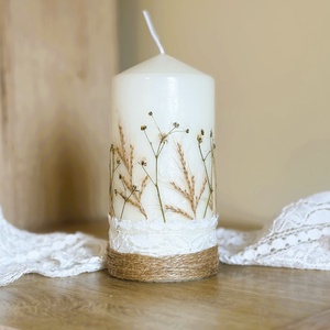 Szárított fátyolvirágos gyertya ajándékcsomag DÍSZDOBOZBAN- Csipkével és jutazsoinórral díszítve - otthon & életmód - gyertya, illat, aroma - gyertya - Meska.hu