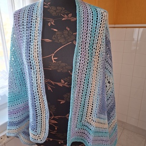 Poncsó +kendő egyben - Meska.hu