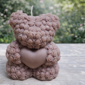 Rózsaszirmos óriás maci gyertya - otthon & életmód - gyertya, illat, aroma - gyertya - Meska.hu