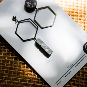 Grey hexagon - ékszer - fülbevaló - lógó fülbevaló - Meska.hu Grey hexagon - ékszer - fülbevaló - lógó fülbevaló - Meska.hu