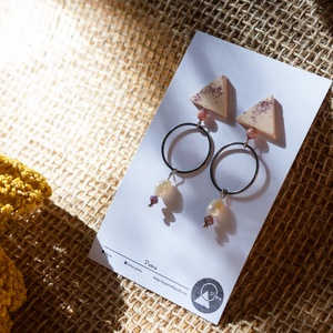 Pearl triangle - ékszer - ékszerszett - Meska.hu Pearl triangle - ékszer - ékszerszett - Meska.hu