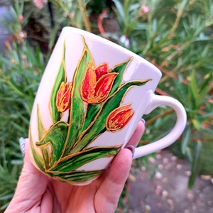 Festett egyedi bögre tulipános, Otthon & Életmód, Konyhafelszerelés, tálalás, Tálalás, Bögre & Csésze, Festészet, Festett tárgyak, MESKA