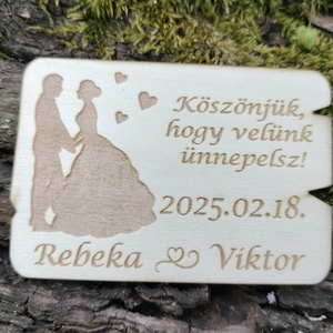 Esküvői köszönő ajándék  köszönet ajándék gravírozott ültető hűtőmágnes - Meska.hu