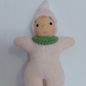 Rózsaszín waldorf fejű manócska - Meska.hu