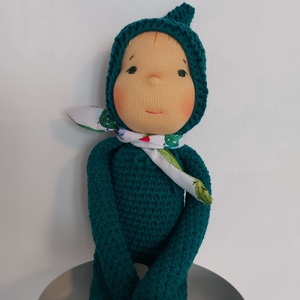 Zöld waldorf fejű baba - Meska.hu