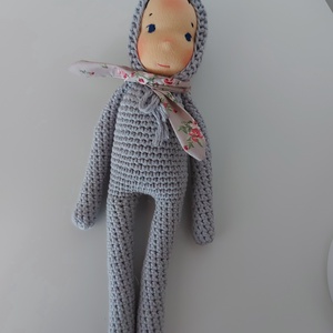 Szürke waldorf fejű baba - Meska.hu