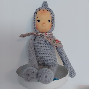 Szürke waldorf fejű baba - játék & sport - plüssállat & játékfigura - ember - Meska.hu