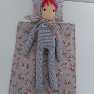 Szürke waldorf fejű baba - Meska.hu