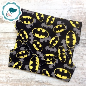 Uzsonna csomagoló - Batman logos szendvics csomagoló - újra szalvéta - No waste - élelmiszer biztos újreszalvéta - táska & tok - uzsonna- & ebéd tartó - szendvics csomagoló - Meska.hu