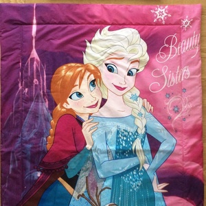 Ovis ágynemű Jégvar�zs - Elza és Amnamintás ovis takaró és párna szett - játék & sport - ovis felszerelés - ovis ágynemű - Meska.hu