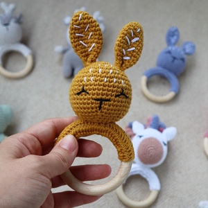 Yellow Bunny Heart Box - Baba ajándékdoboz / Babaváró ajándék / Babalátogató ajándék - baba - mama - babalátogató ajándékcsomag - Meska.hu