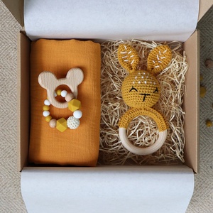 Yellow Bunny Box - Baba ajándékdoboz / Babaváró ajándék / Babalátogató ajándék - baba - mama - babalátogató ajándékcsomag - Meska.hu