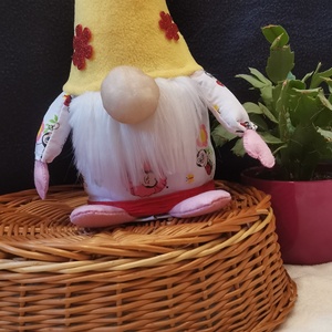 Varrott tavaszi manó, Otthon & Életmód, Dekoráció, Asztal és polc dekoráció, Asztaldísz, Varrás, MESKA