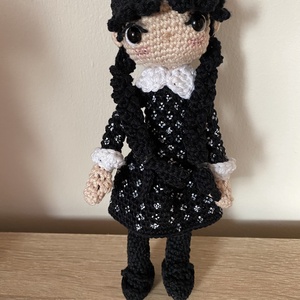 Wednesday Addams horgolt baba amigurumi - játék & sport - baba & babaház - baba - Meska.hu