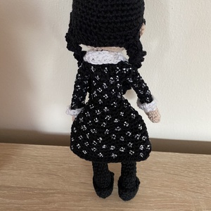 Wednesday Addams horgolt baba amigurumi - játék & sport - baba & babaház - baba - Meska.hu