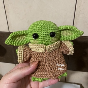 Horgolt amigurumi Baby Yoda Grogu (Messza), Játék & Sport, Plüssállat & Játékfigura, Más figura, Horgolás, Varrás, MESKA