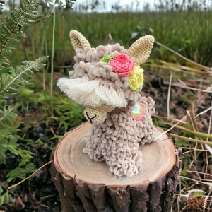 Ariana, az alpaka  ( horgolt pihe-puha alpaka láma amigurumi ) (Messza) - játék & sport - plüssállat & játékfigura - láma - Meska.hu