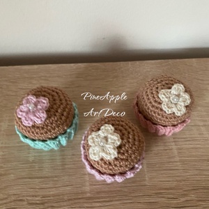 Horgolt pihe-puha kis muffin cupcake - játék & sport - plüssállat & játékfigura - más figura - Meska.hu