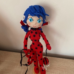 Horgolt Miraculous katicabogár katicalány figura , amigurumi (Messza) - játék & sport - plüssállat & játékfigura - ember - Meska.hu