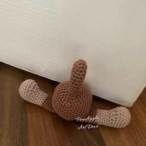 Horgolt tacskó ajtótámasz amigurumi (Messza) - otthon & életmód - dekoráció - ajtó- és ablak dekoráció - ajtótámasz - Meska.hu