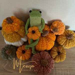 Horgolt drótozott, állítható kezű lábú (csak a ) Béka -kiegészítők külön vásárolhatóak meg!- amigurumi (Messza) - játék & sport - plüssállat & játékfigura - béka - Meska.hu