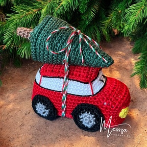 Horgolt kis autó fenyőfával a tetején amigurumi (Messza), Karácsony, Karácsonyi lakásdekoráció, Karácsonyi manók, figurák, Horgolás, Varrás, MESKA