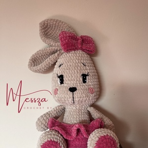 Horgolt öltöztethető kislány nyuszi amigurumi (Messza) - játék & sport - plüssállat & játékfigura - nyuszi - Meska.hu