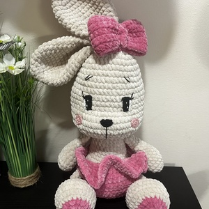 Horgolt öltöztethető kislány nyuszi amigurumi (Messza), Játék & Sport, Plüssállat & Játékfigura, Nyuszi, Horgolás, Varrás, MESKA