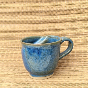 Korongozott kerámia csésze - otthon & életmód - konyhafelszerelés, tálalás - tálalás - bögre & csésze - Meska.hu Korongozott kerámia csésze - otthon & életmód - konyhafelszerelés, tálalás - tálalás - bögre & csésze - Meska.hu