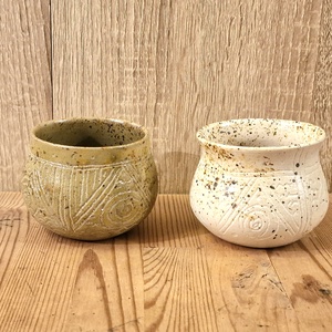 Korongozott viking mintás kerámia csésze, Otthon & Életmód, Konyhafelszerelés, tálalás, Tálalás, Bögre & Csésze, Agyagozás, MESKA